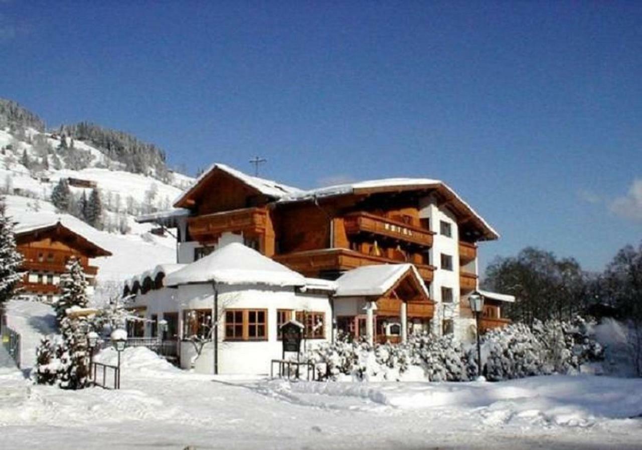 Alpenhotel Wildschoenau B&B Екстериор снимка