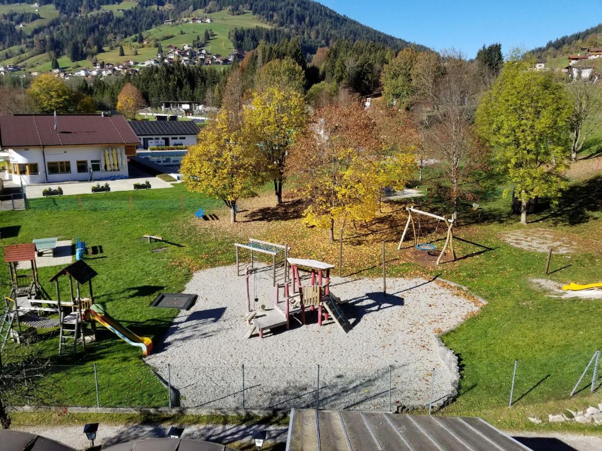 Alpenhotel Wildschoenau B&B Екстериор снимка