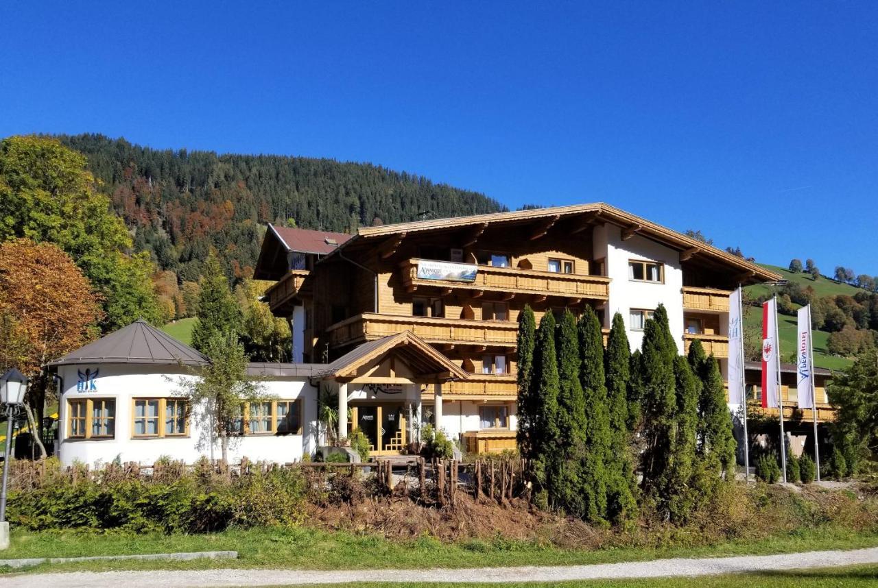 Alpenhotel Wildschoenau B&B Екстериор снимка